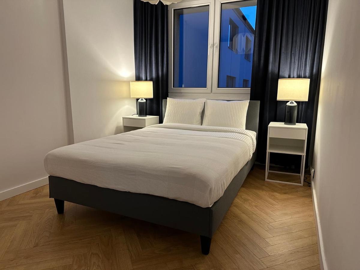 Maly Kwadrat Katowice Apartment ภายนอก รูปภาพ