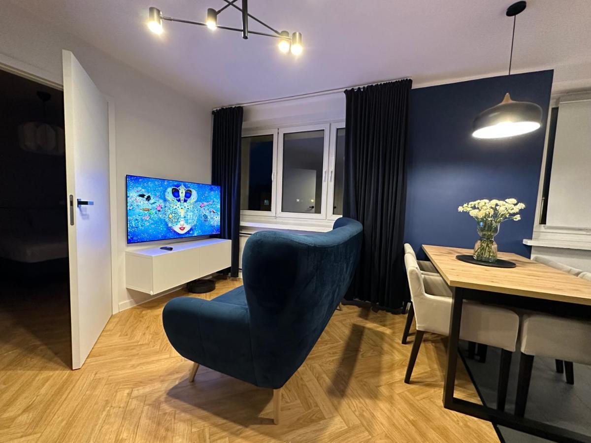 Maly Kwadrat Katowice Apartment ภายนอก รูปภาพ